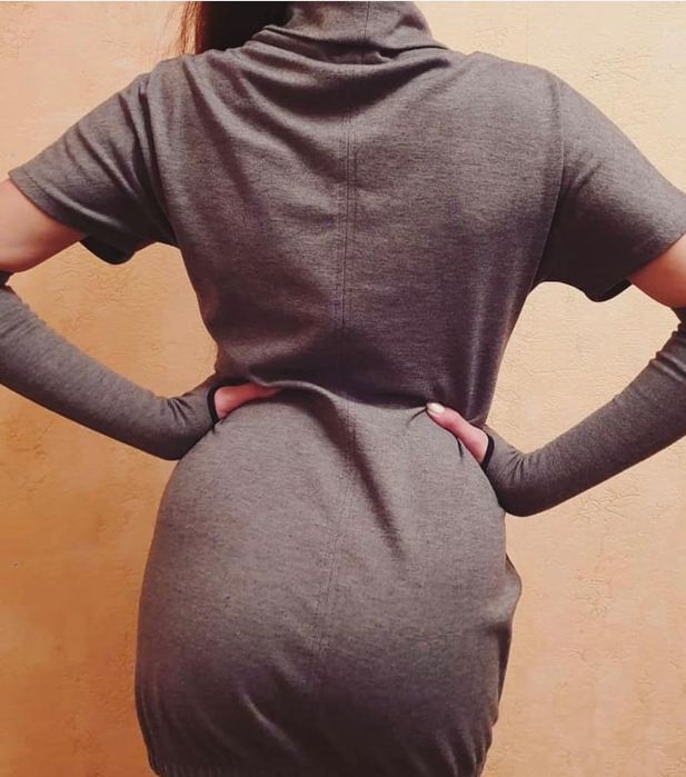 Жіноча трикотажна сукня нова с перчатками s/m