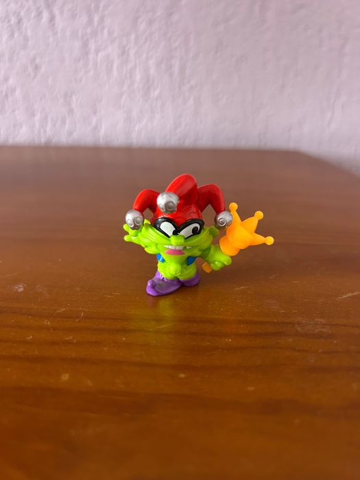 Bonecos Piratix