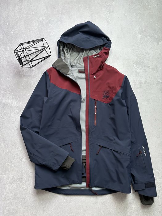 Оригінальна трекінгова / тактична куртка Maloja Gore - Tex (Outdoor)