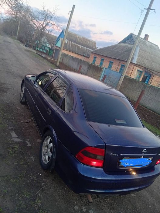 Продам Opel Vektra B