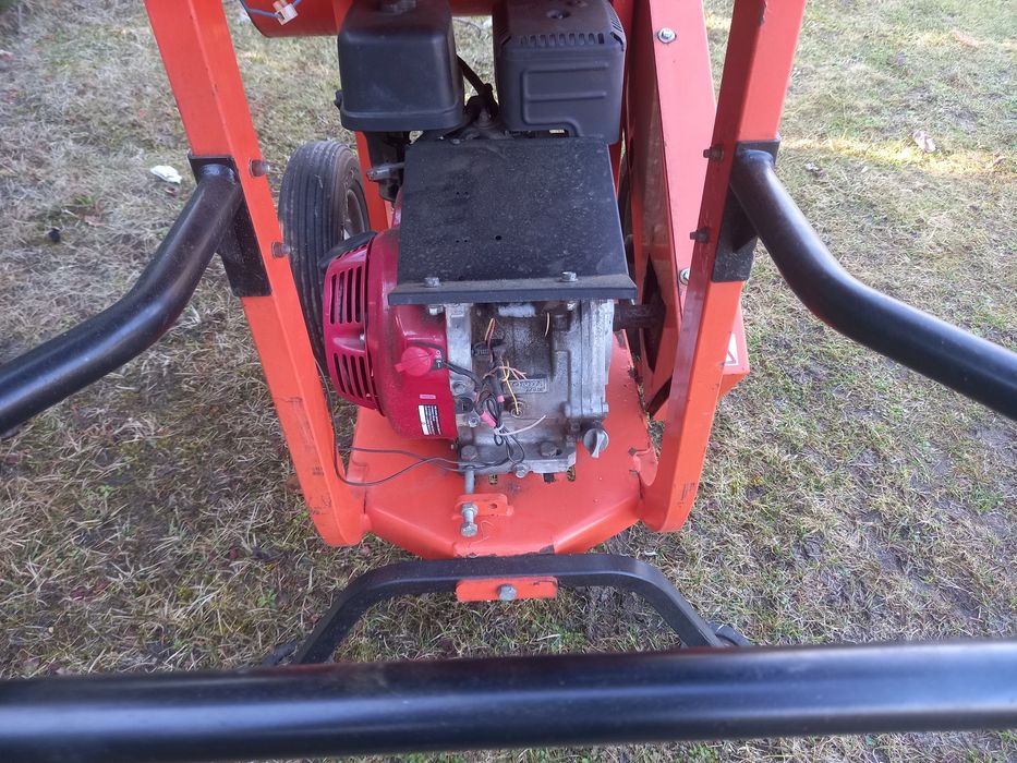 Rębak rozdrabniacz Eliet Major 4 HONDA 9KM