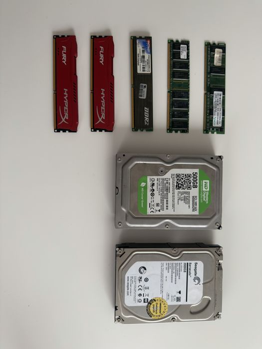Sprzedam Pamiec RAM  + Dyski