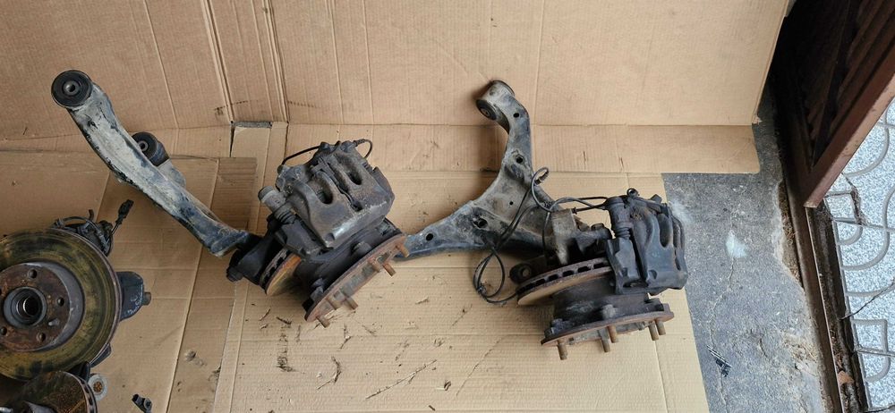 Manga de eixo, pinças travão, disco Mercedes Sprinter W906 rod.duplo.