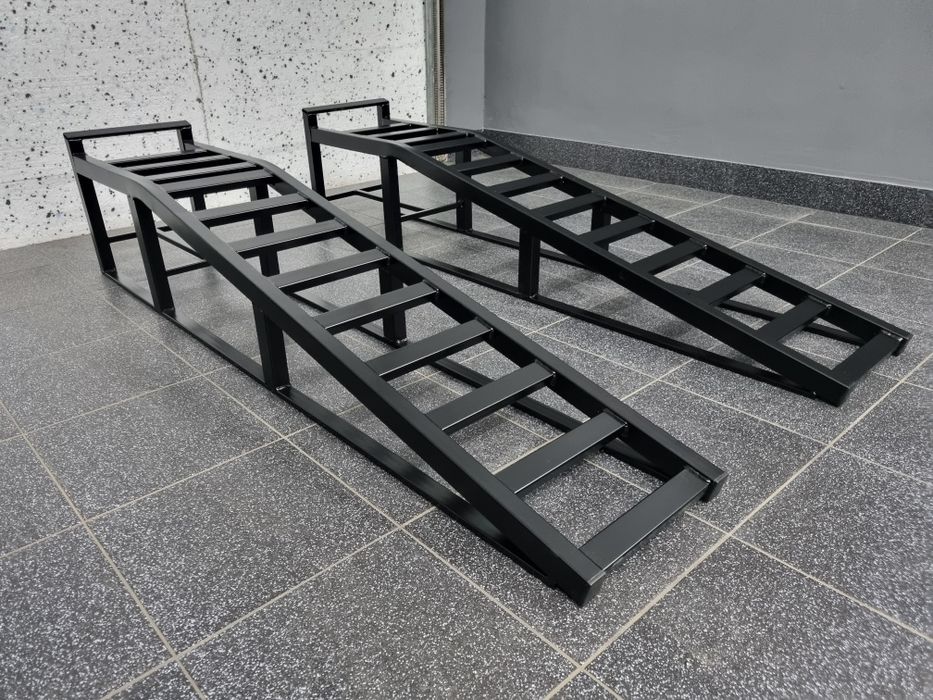 Najazdy samochodowe, podjazdy 160x30x30 od ręki, komplet, mocne, CZARN