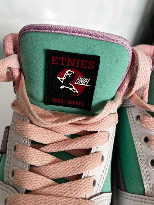 Etnies  жіночі хайтопи ,високі кеди