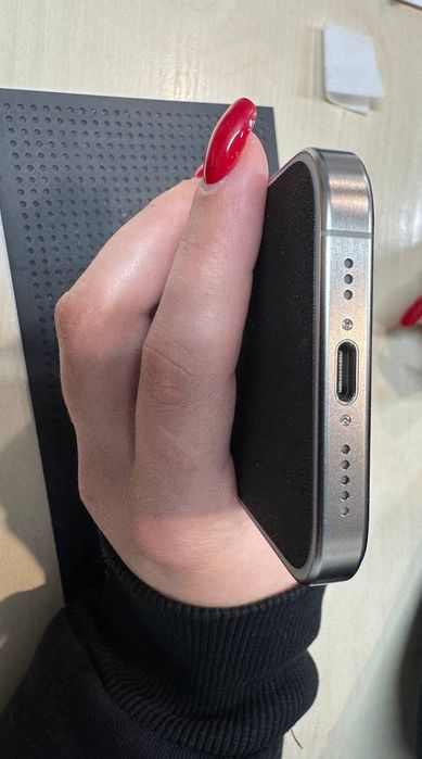 Продам Apple 15 pro