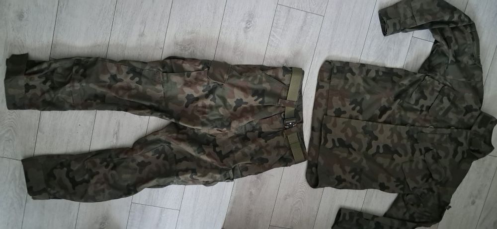 Mundur wojskowy wz.124 P/MON jakość: Pierwsza. Stan idealny