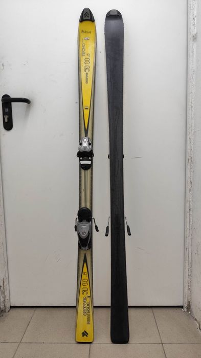 Narty Tecno Carve 145cm