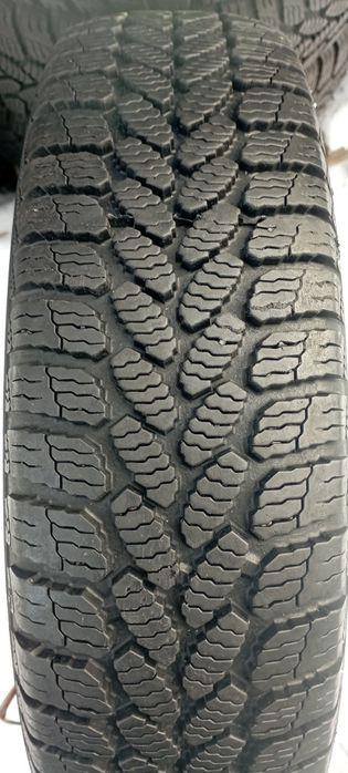 Debica 145 70 r13 4шт 2шт шини зимові таврія матіз QQ резина з Європи