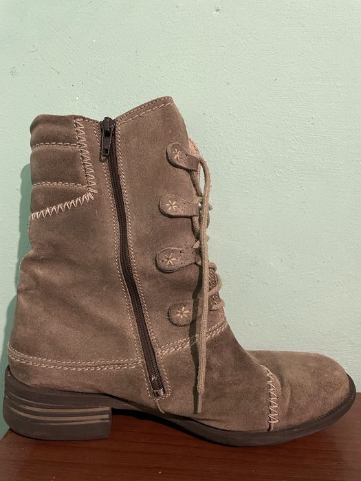 Ботінки на байці. Під рептилію. Жіночі. (40й розмір)