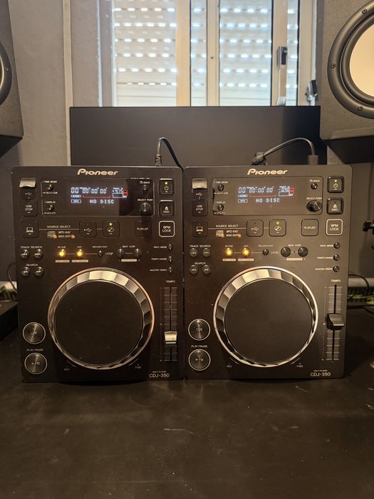 Par de Leitores Pioneer CDJ-350 - Totalmente Operacionais