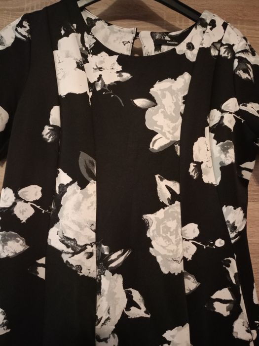 Sprzedam sukienkę damską