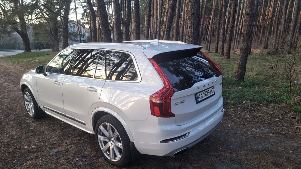 Volvo XC90 плагин гибрид