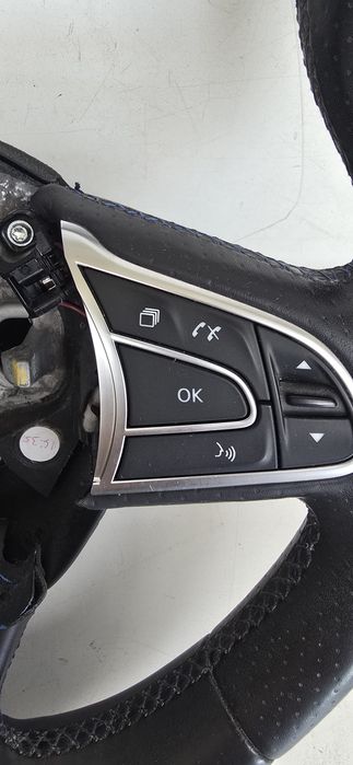 Kierownica multifunkcyjna skóra Renault Megane IV GT Line