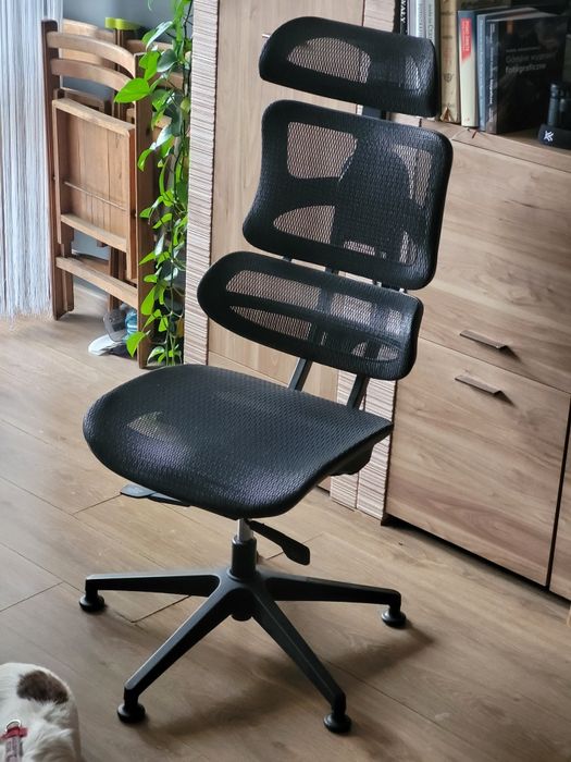 Fotel biurowy ergonomiczny full regulacja