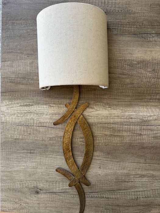 Candeeiro de parede dourado AREA