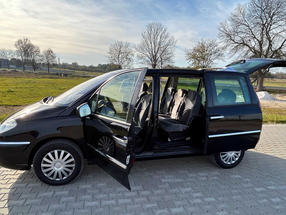 Citroen C8_2.0 HDI 136KM_7 miejsc_Lift