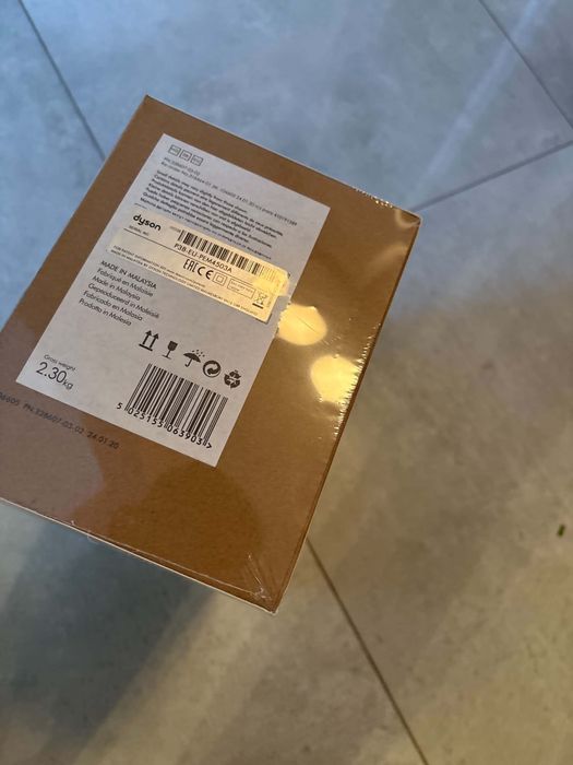 Dyson supersonic