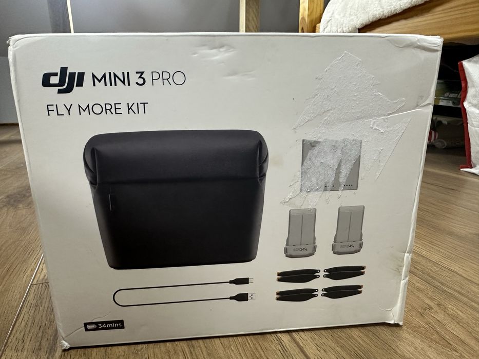 Nowy dron Dji mini 3  fly more combo+ zestaw Kit(torba,kabel,skrzydla)