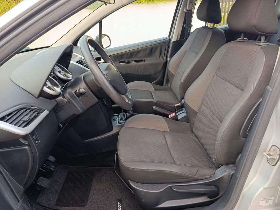 Peugeot 207 Sw 1.4  2010