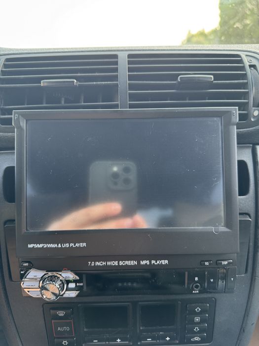 Radio com ecran novo