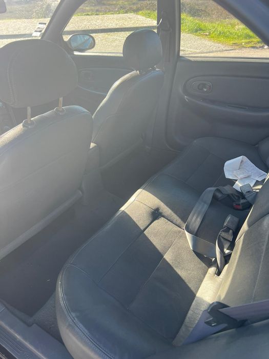 Kia shuma 1.6 gasolina com A/C