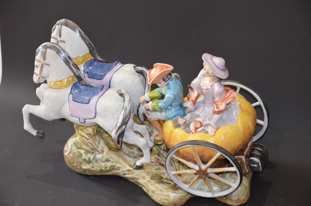 Porcelana, Bajkowa kareta powóz z dyni, Roceram do kolekcji 39cm