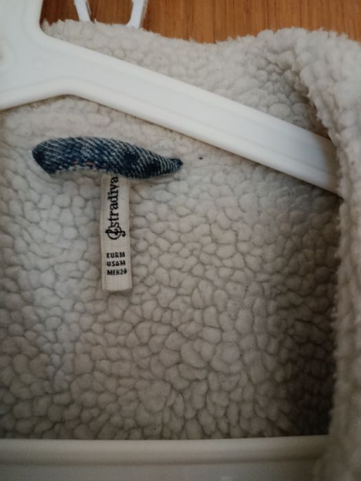 Casaco de ganga com pêlo interior Stradivarius