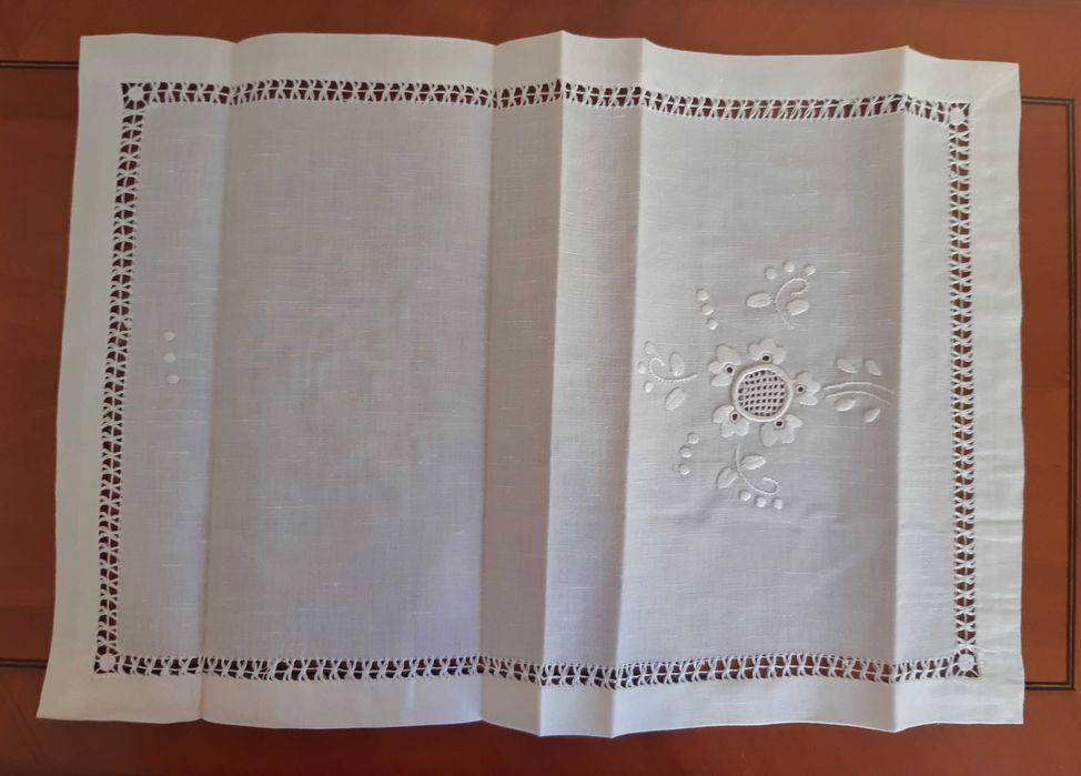 Maravilhosos Linhos Bordados