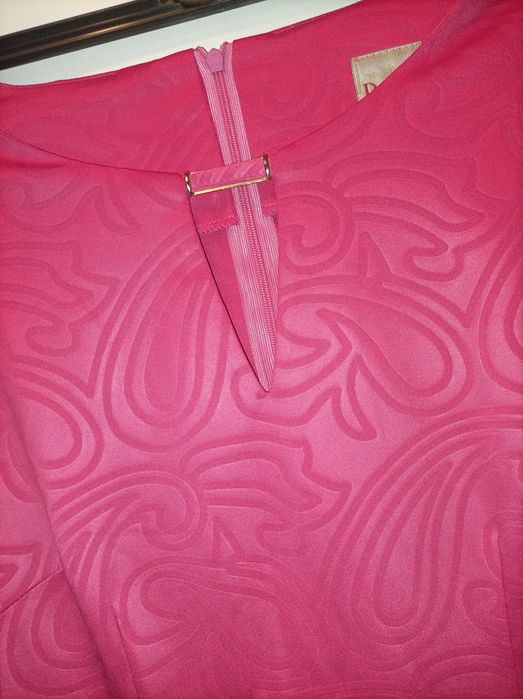 Sukienka elegancka r.40