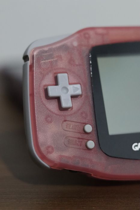 Gameboy Advance Fuchsia
