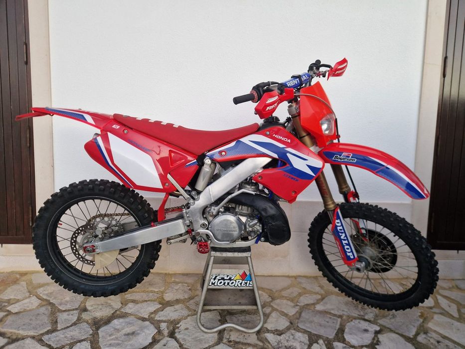 Honda CR  250  Possível Financiamento