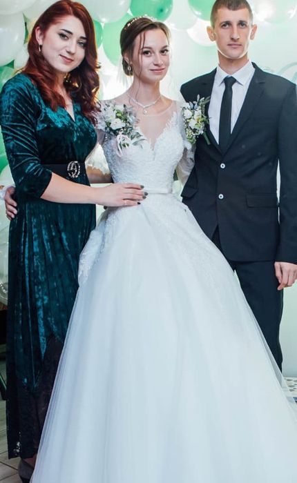 Продам сукню смарагдового кольору