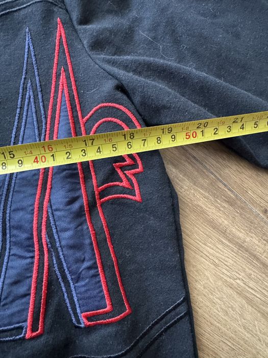 Moncler bluza męska L – czarna, logo na przodzie