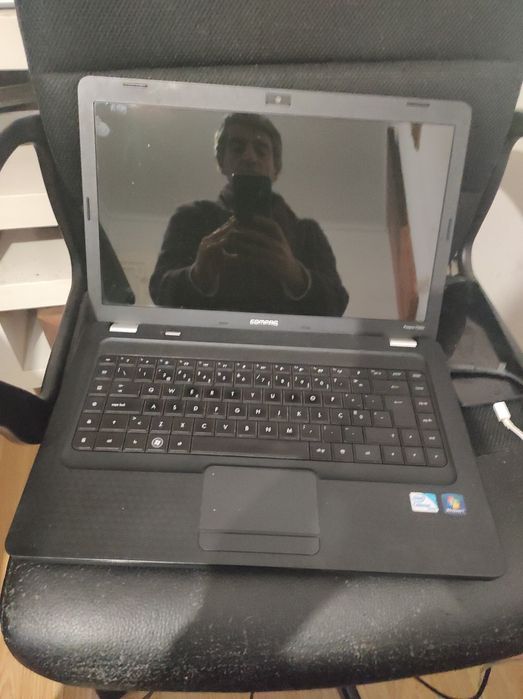 Vendo portatil COMPAQ