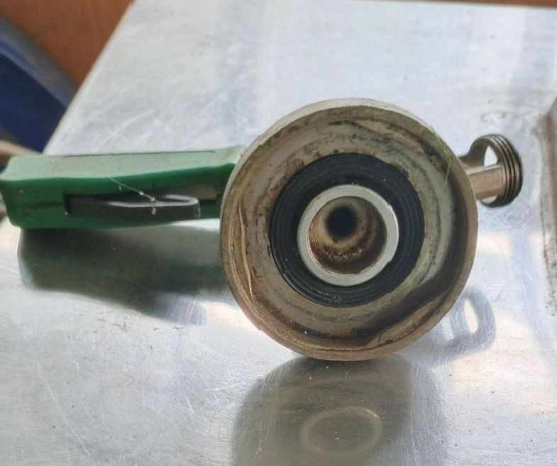 Продам пивные охладители+фритюрница для ресторана и кафе.