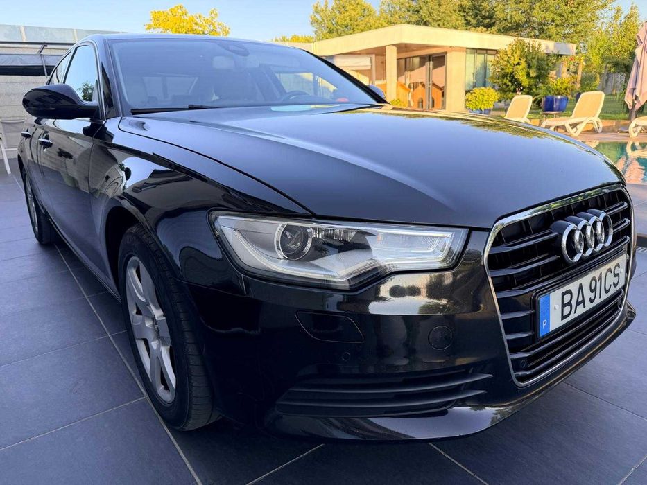 Audi A6 2.0 TDI Sport / estofos em Alcântara e pele / Excelente estado