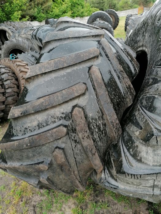 Opona 600/65r28  Michelin Machxbib