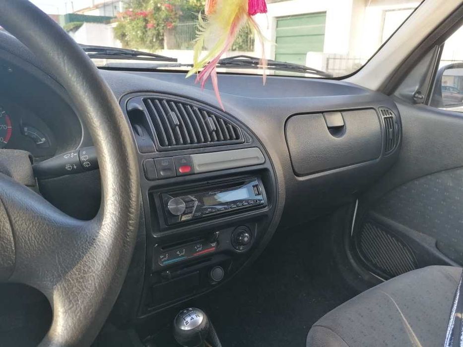 Citroen Saxo 2001
