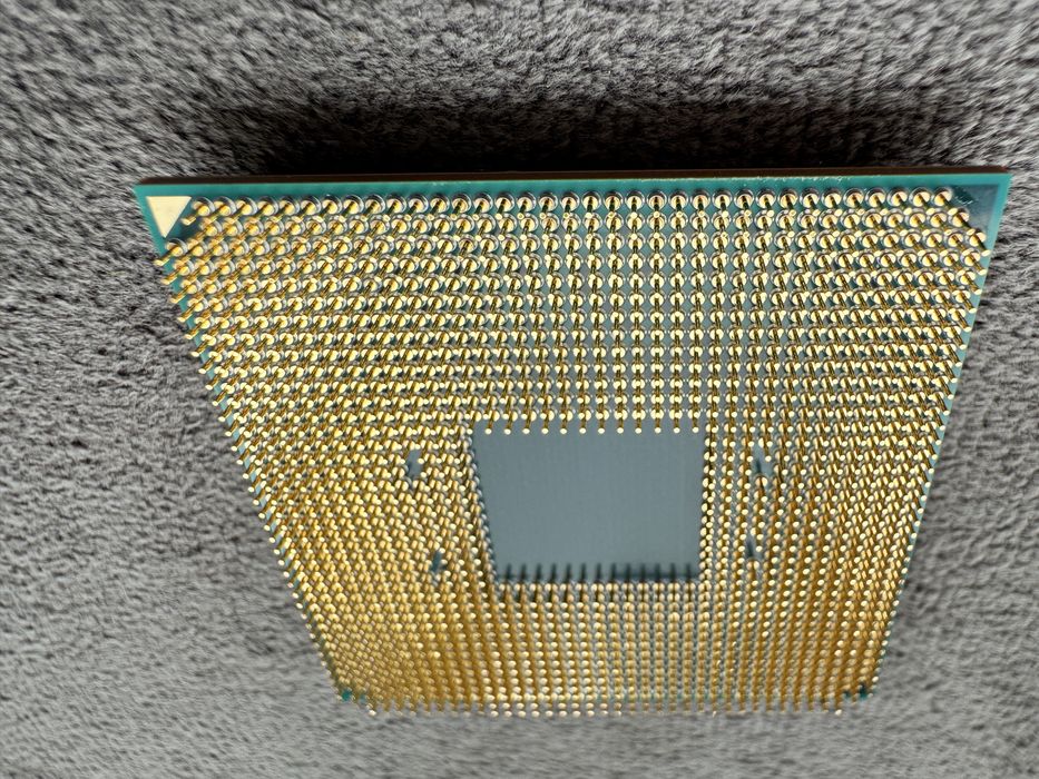 Procesor Ryzen 5 2600, idealny + chłodzenie boxowe