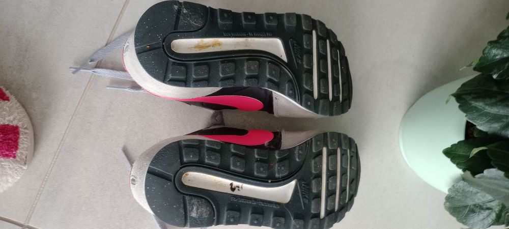 Buty Nike roz  39