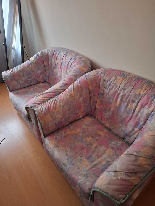 SOFÁ COMO NOVO a bom preço