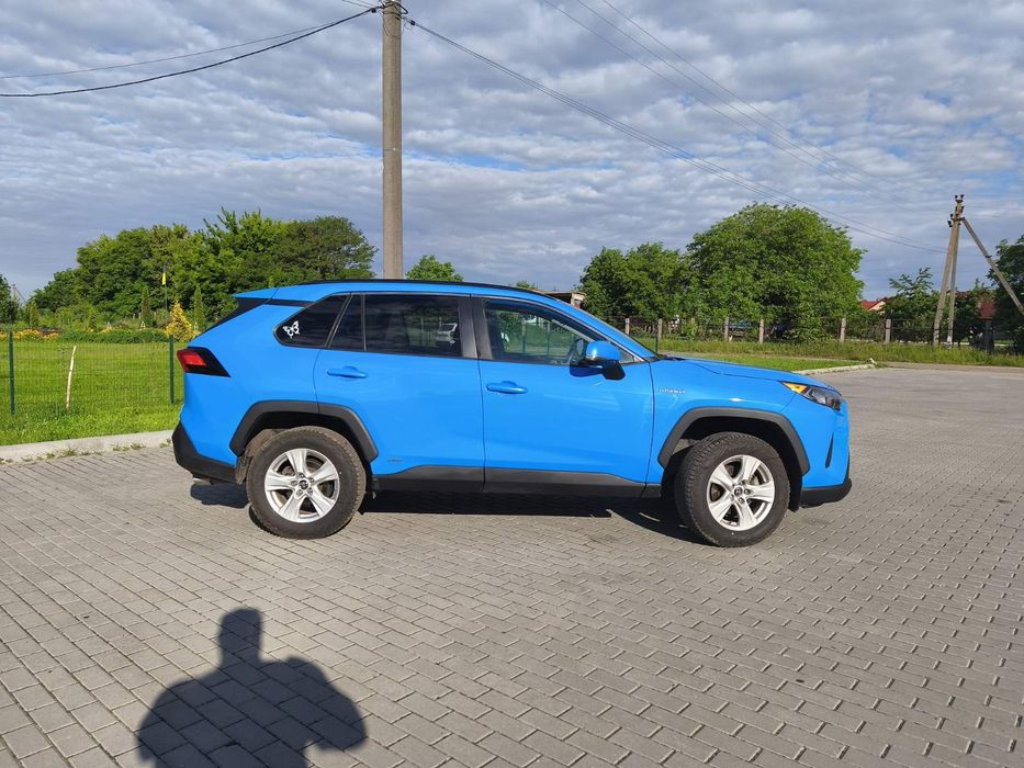Toyota RAV4 2020 гібрид