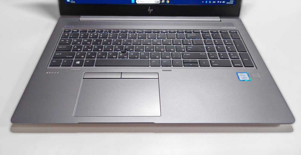 HP ZBook 15U G6 i7/4xC/4.8GHz/FHD_IPS/16GB_RAM/512GB_SSD/TBD/Webcam