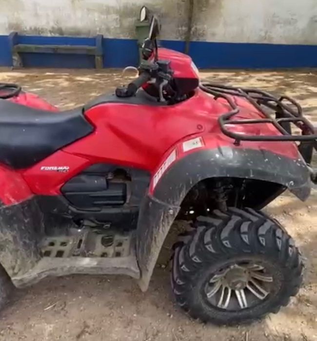 Moto 4 - Honda TRX 500 (4x4) - Baixa de Preço!!!