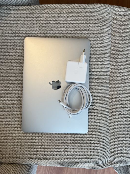 Macbook Pro 13” c/ Toch Bar