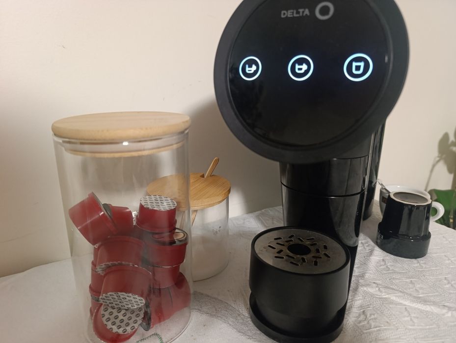 Máquina de café delta Q