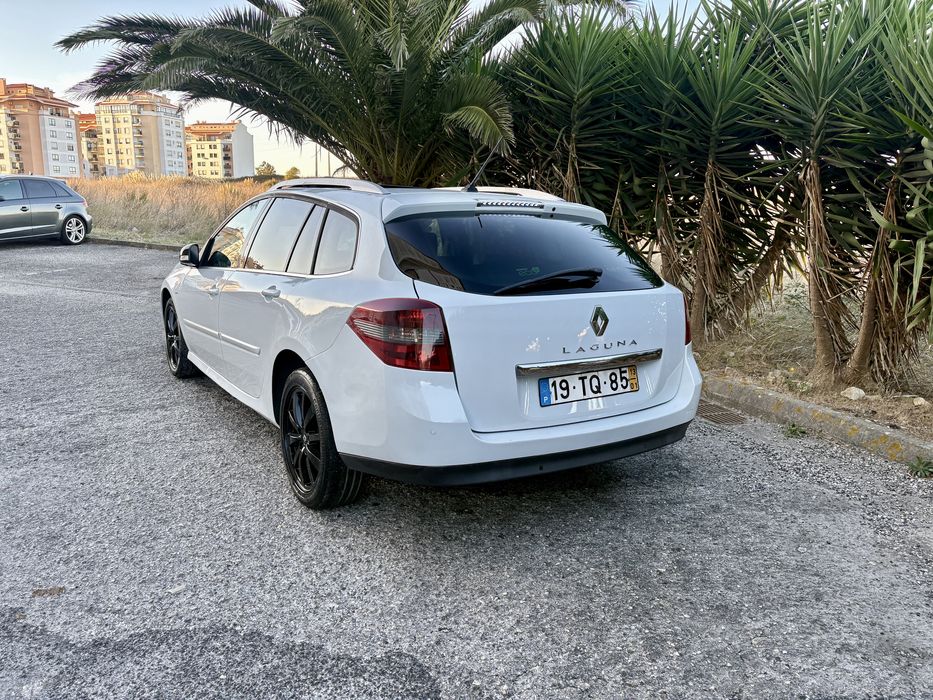 Renault Laguna 1.5 dci Bose edition , panoramico — photo 3