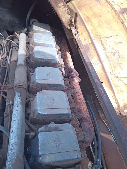 К 701 Кировец трактор v12