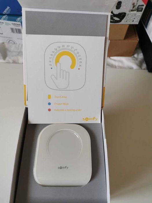 Somfy Connected Radio Thermostat 2401499 бездротовий термостат.